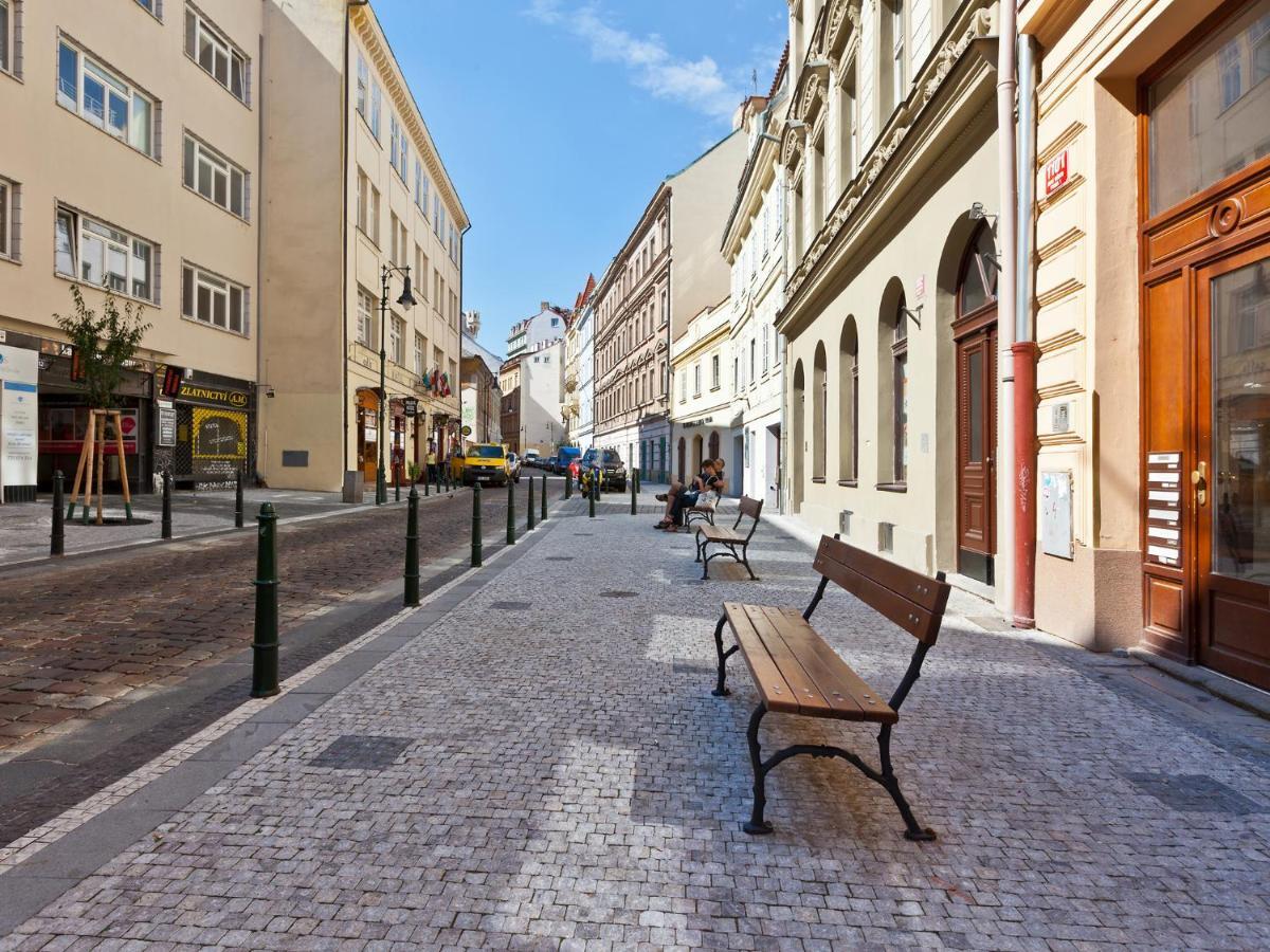 Lovely Prague Apartments - Truhlarska Exterior foto